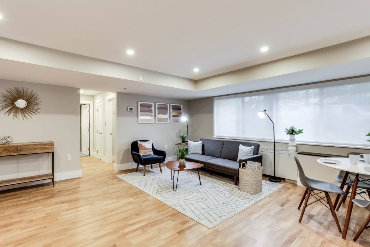 Apartment for rent at Whispering Oaks, 1310 N Oak St, Arlington, VA 22209