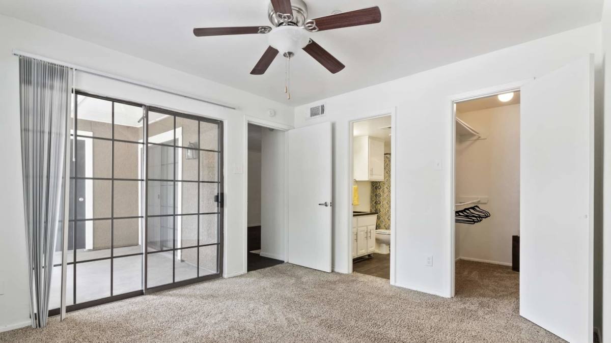 Apartment for rent at Lincoln Court, 3838 Rawlins St, Dallas, TX 75219