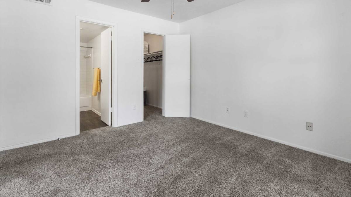Apartment for rent at Lincoln Court, 3838 Rawlins St, Dallas, TX 75219