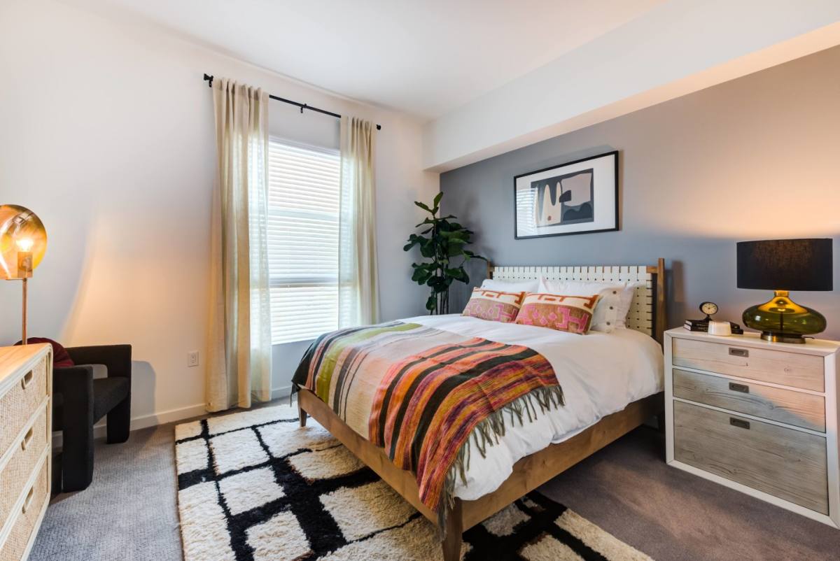 Apartment for rent at Vert, 6606 N Variel Ave, Canoga Park, CA 91303