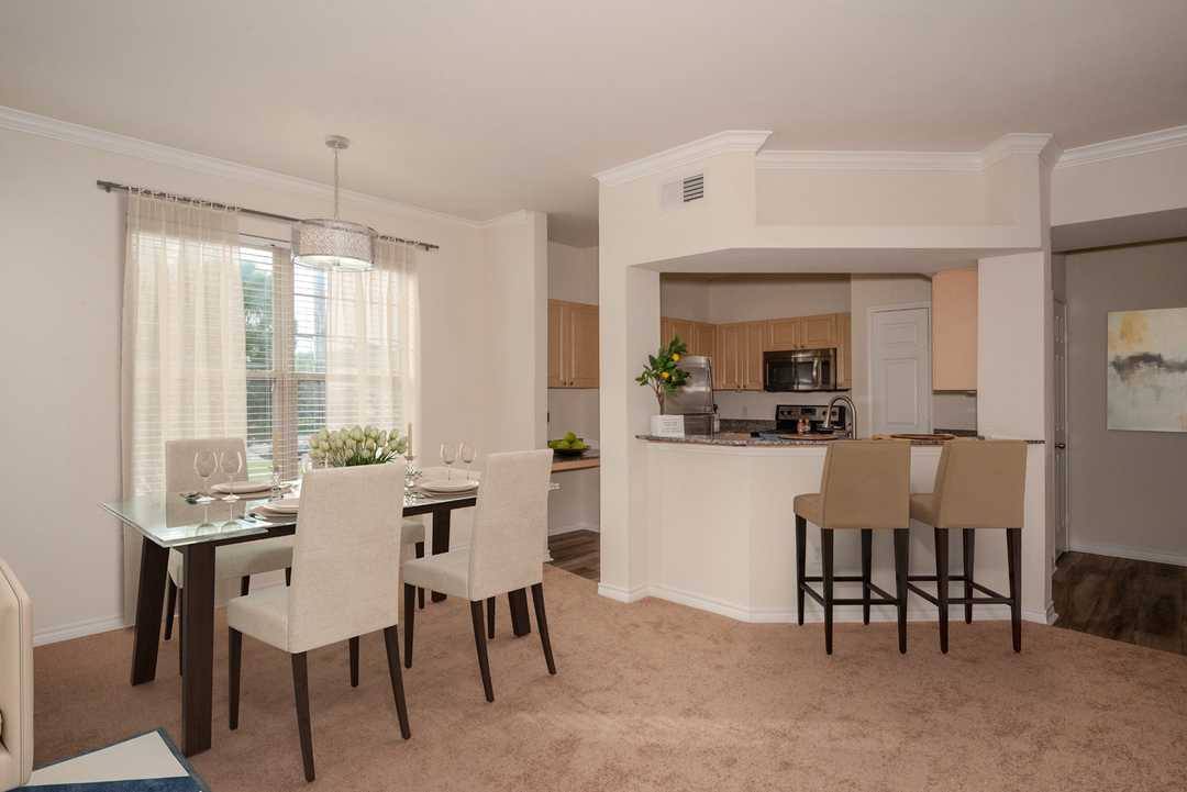Apartment for rent at The Drexel at Oakley, 3827 Paxton Ave, Cincinnati, OH 45209