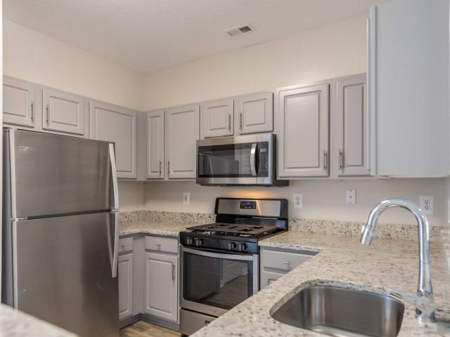 Apartment for rent at The Townes at Herndon Center, 508 Pride Ave, Herndon, VA 20170