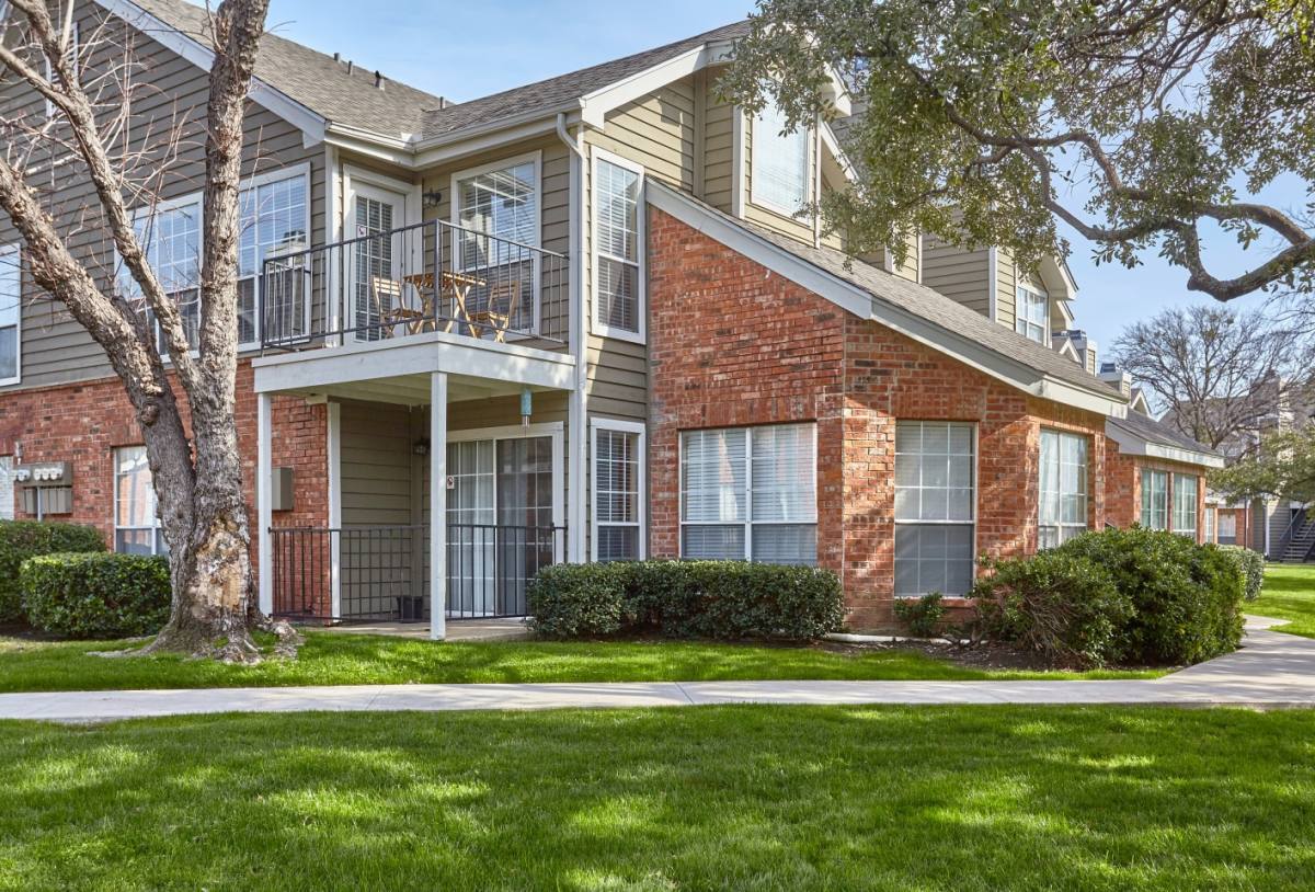 Apartment for rent at The Trails of Valley Ranch, 9478 Valley Ranch Parkway E, Irving, TX 75063