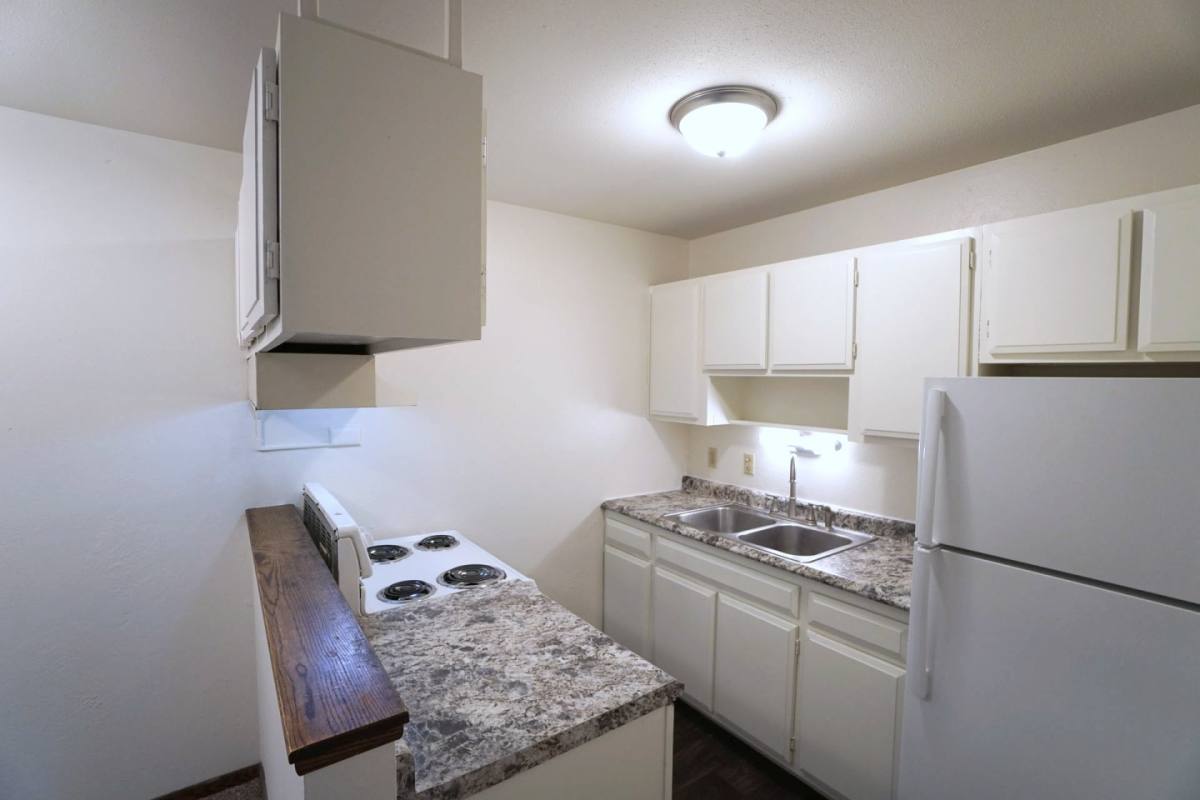 Apartment for rent at Royal Terrace, 8217 W 30 1 2 St, Minneapolis, MN 55426