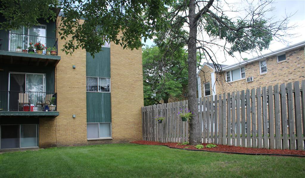 Apartment for rent at Royal Terrace, 8217 W 30 1 2 St, Minneapolis, MN 55426