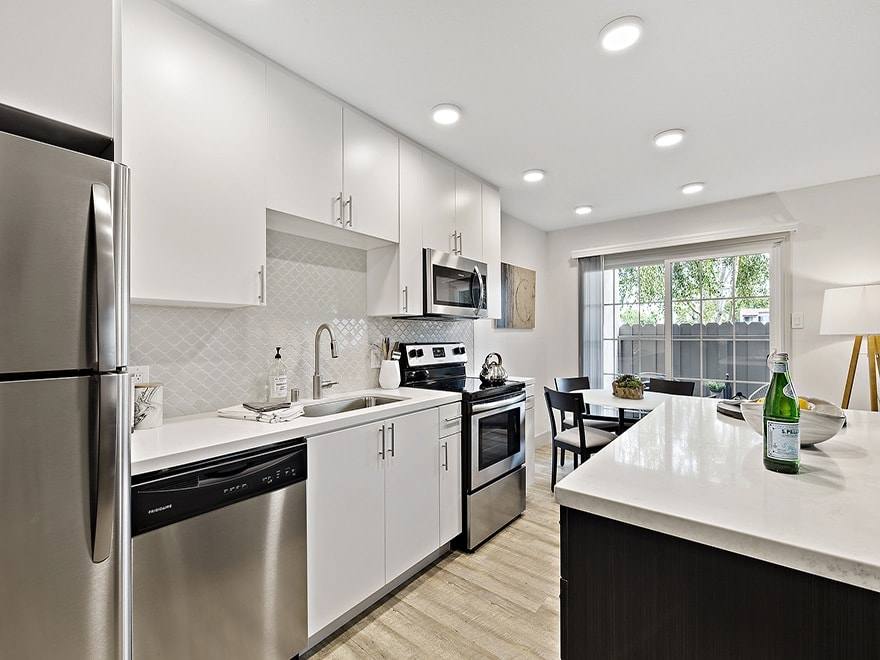 Apartment for rent at The Franciscan, 601 Almarida Dr, Campbell, CA 95008