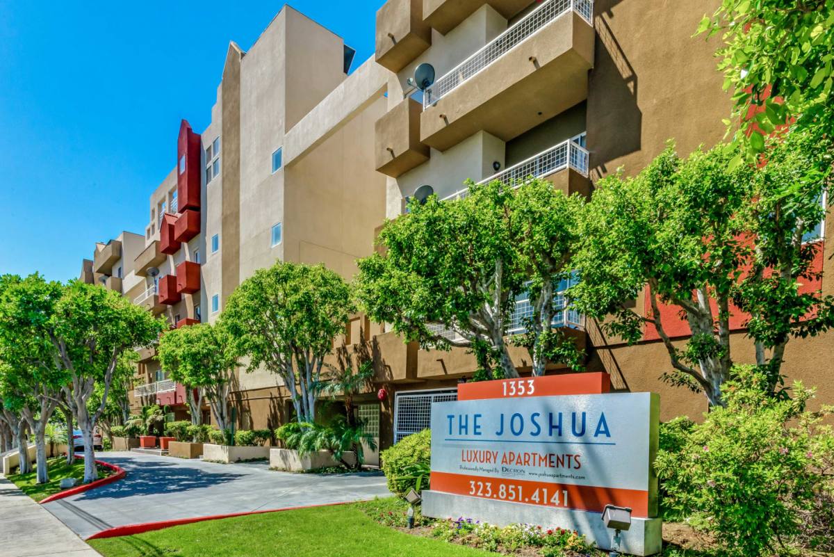 Apartment for rent at The Joshua, 1353 N Martel Ave, Los Angeles, CA 90046