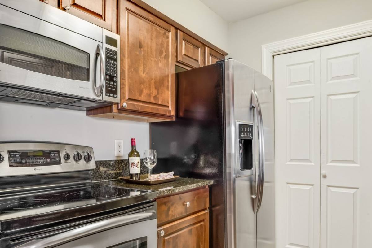 Apartment for rent at Mizner Court, 6503 N Military Trail, Boca Raton, FL 33496