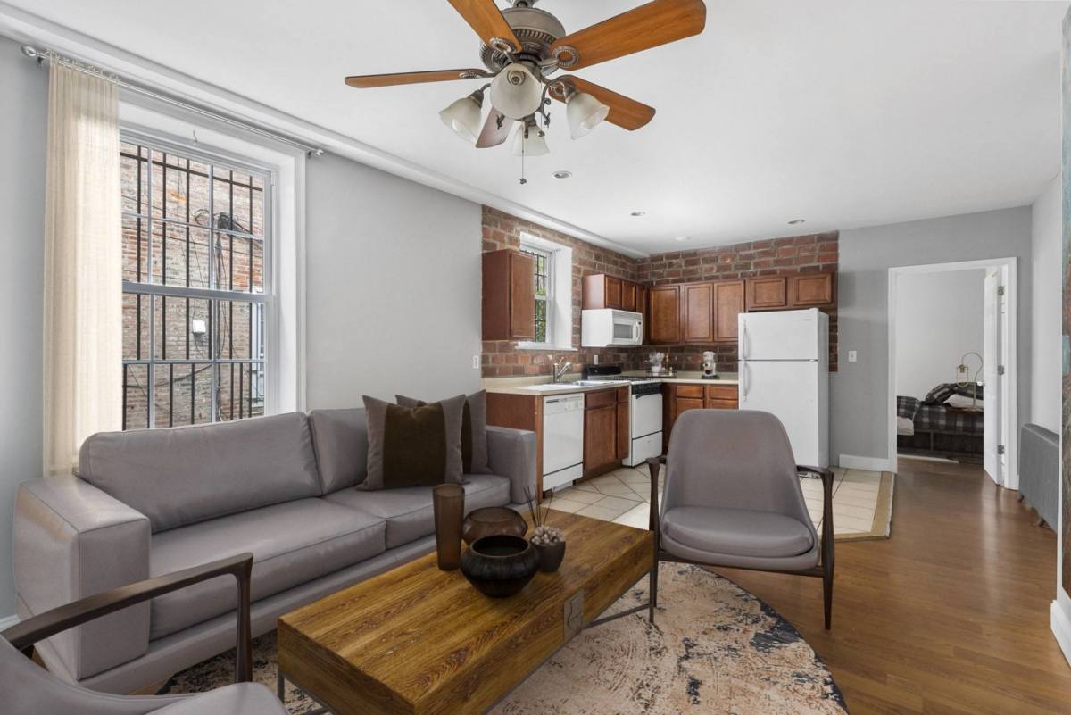 Apartment for rent at 1919 Spring Garden St, Philadelphia, PA 19130