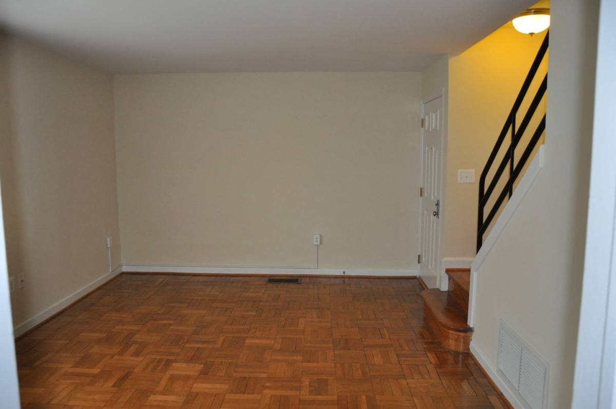 Apartment for rent at Westover, 5819 N Washington Blvd #A, Arlington, VA 22205
