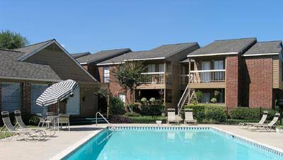 Apartment for rent at Hickory Hill, 1000 Hicks St, Tomball, TX 77375