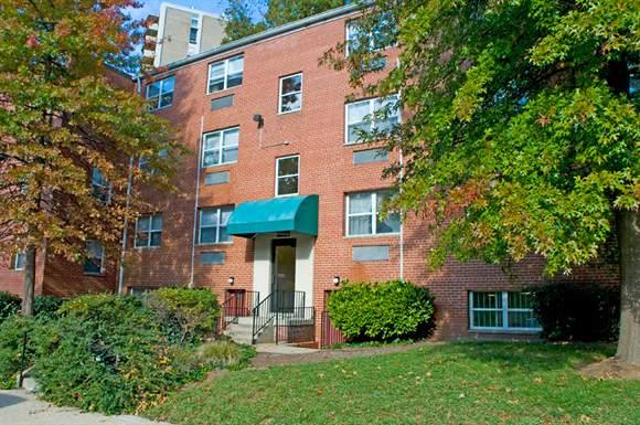 Apartment for rent at Croydon Manor Apts, 104 Croydon Court, Silver Spring, MD 20901