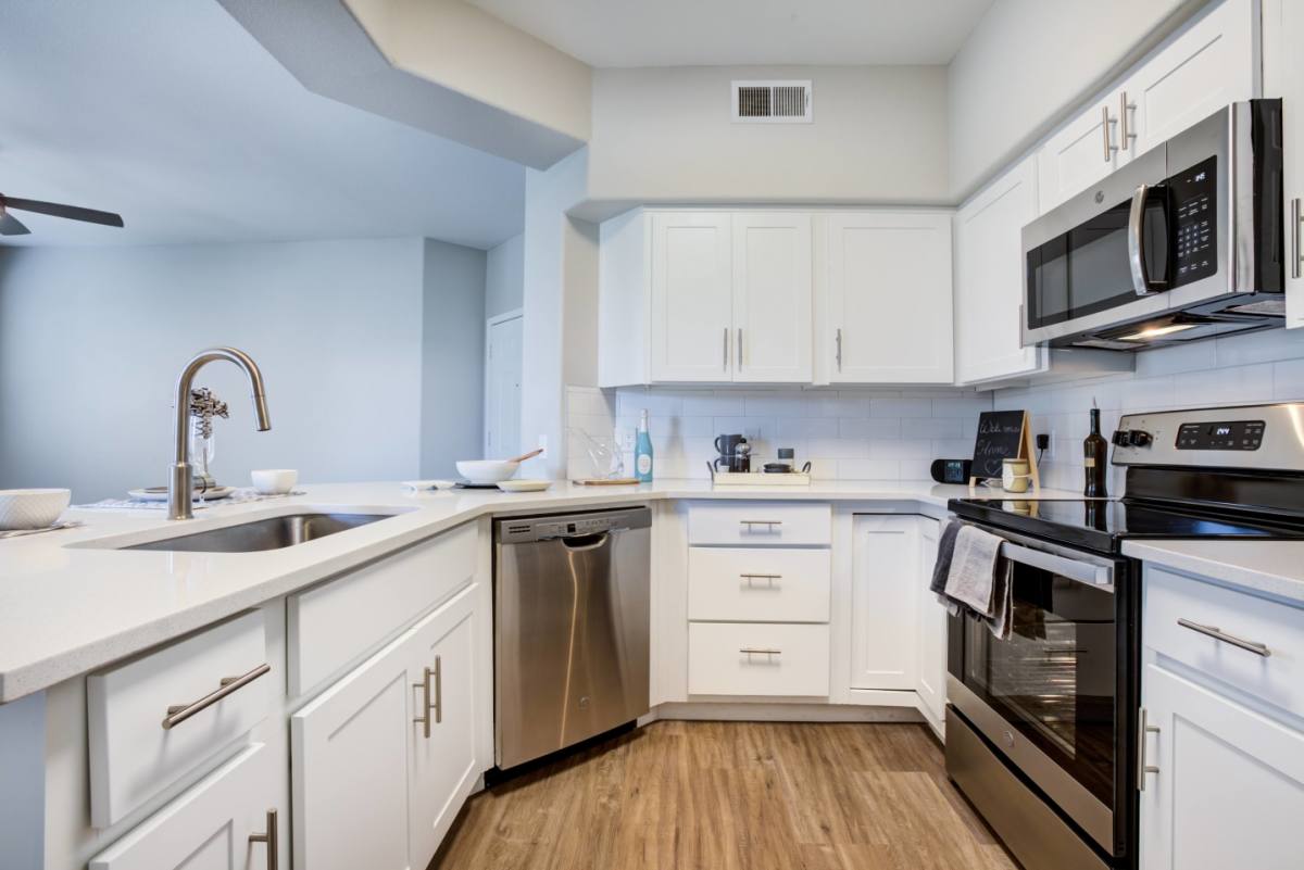 Apartment for rent at Sierra Canyon, 17500 N 67th Ave, Glendale, AZ 85308