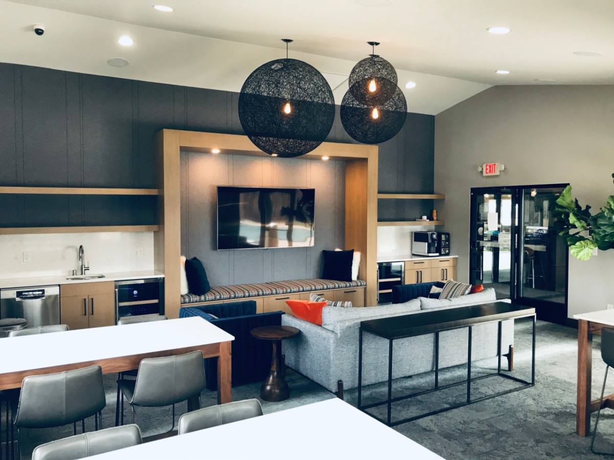 Apartment for rent at The Woodlands of Minnetonka, 10275 Greenbrier Rd, Hopkins, MN 55305