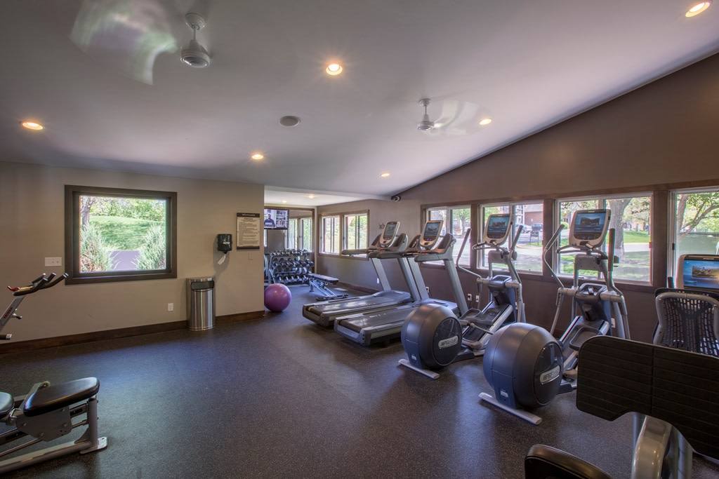 Apartment for rent at The Woodlands of Minnetonka, 10275 Greenbrier Rd, Hopkins, MN 55305