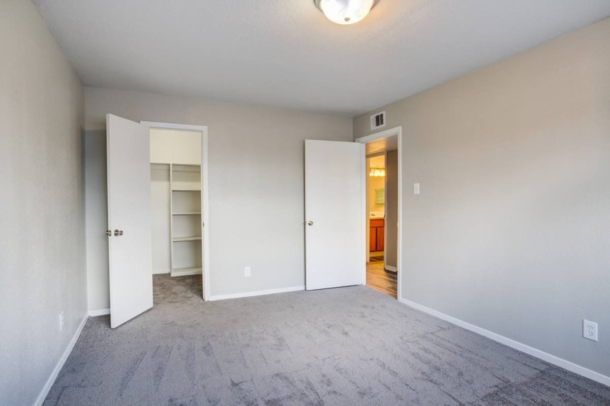 Apartment for rent at The Life at Park View, 2730 Lafferty Rd, Pasadena, TX 77504