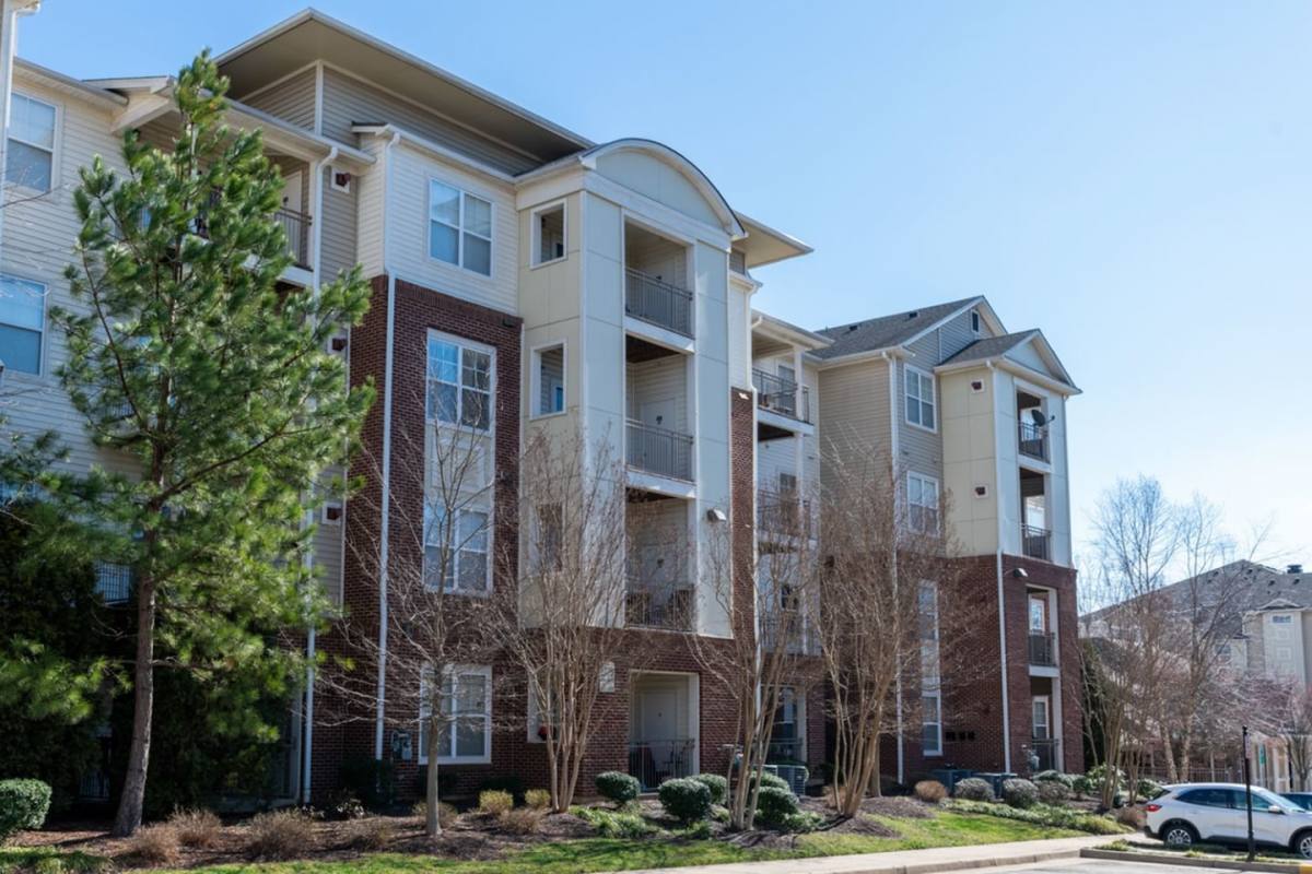 Apartment for rent at The Preserve at Catons Crossing, 2760 Green Ash Loop, Woodbridge, VA 22192
