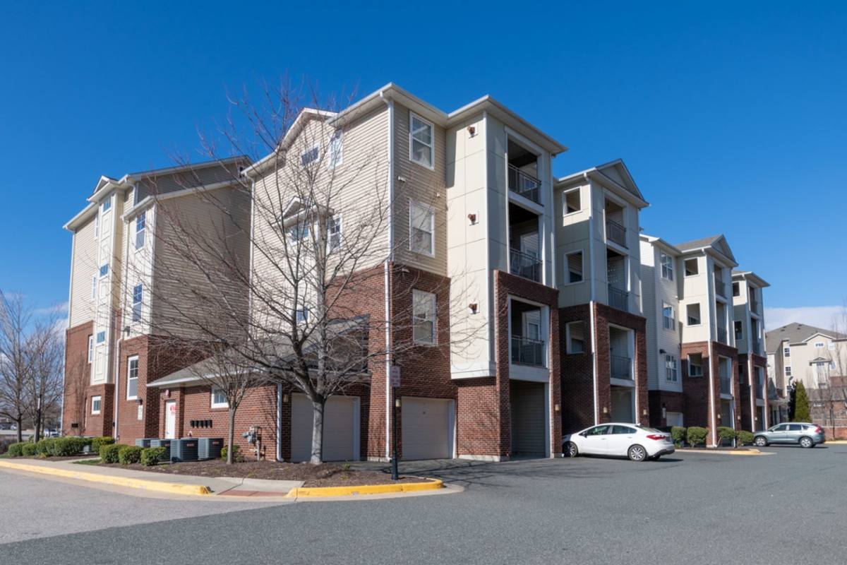 Apartment for rent at The Preserve at Catons Crossing, 2760 Green Ash Loop, Woodbridge, VA 22192