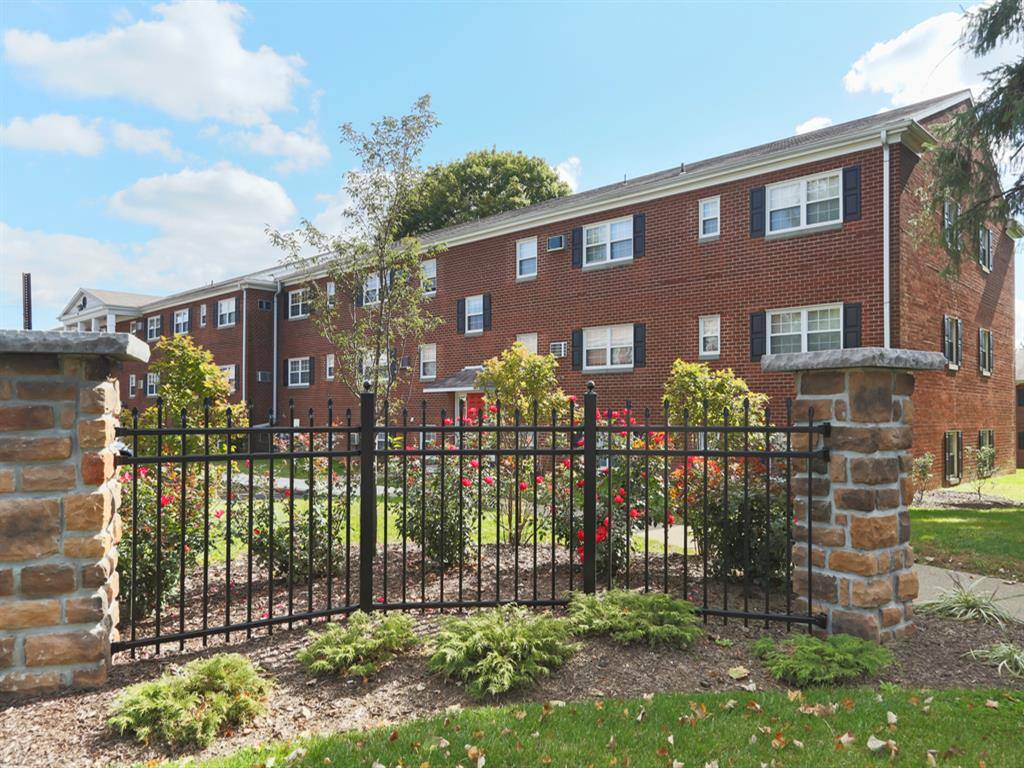 Apartment for rent at Society Hill at Lehigh Park, 1216 W Cumberland St, Allentown, PA 18103