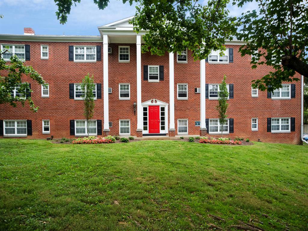Apartment for rent at Society Hill at Lehigh Park, 1216 W Cumberland St, Allentown, PA 18103