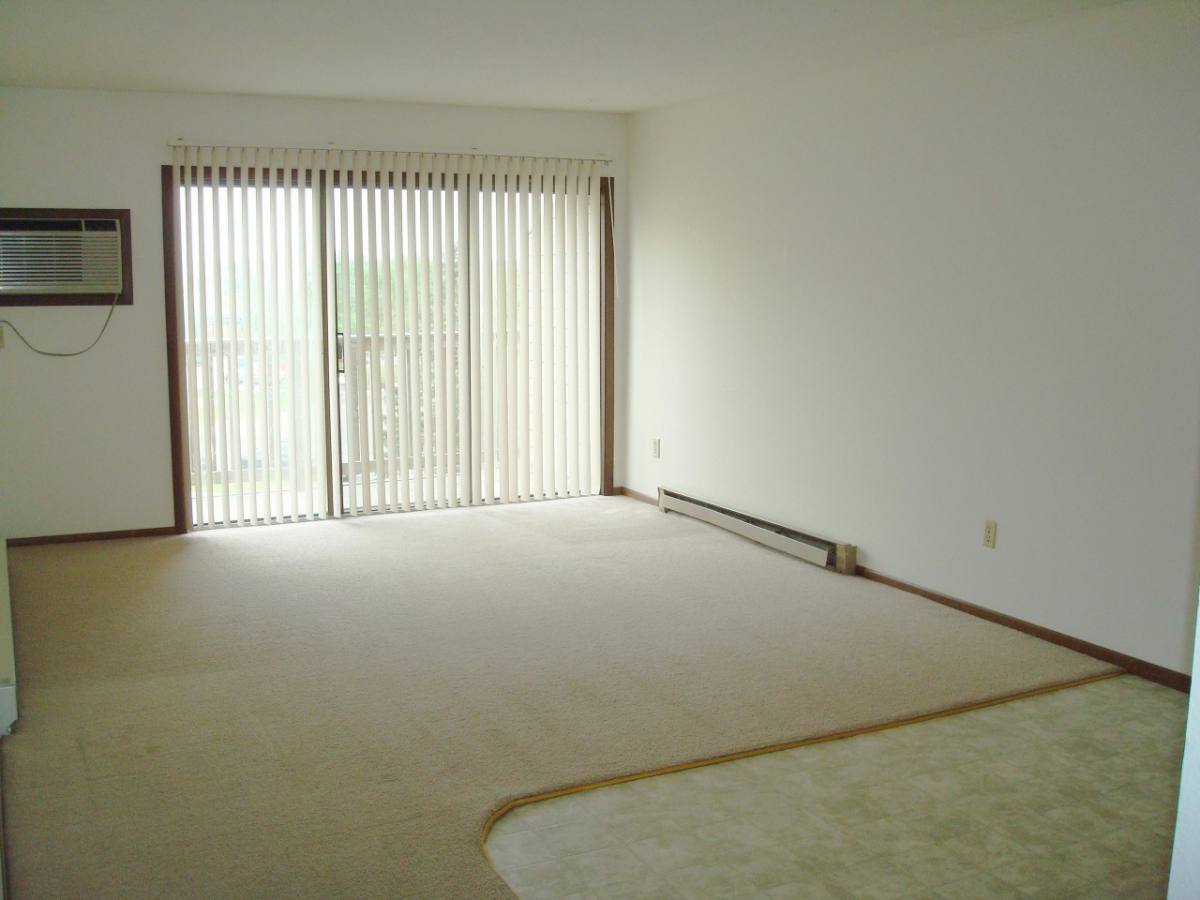 Apartment for rent at South Park, 1021 32nd Ave S, Moorhead, MN 56560