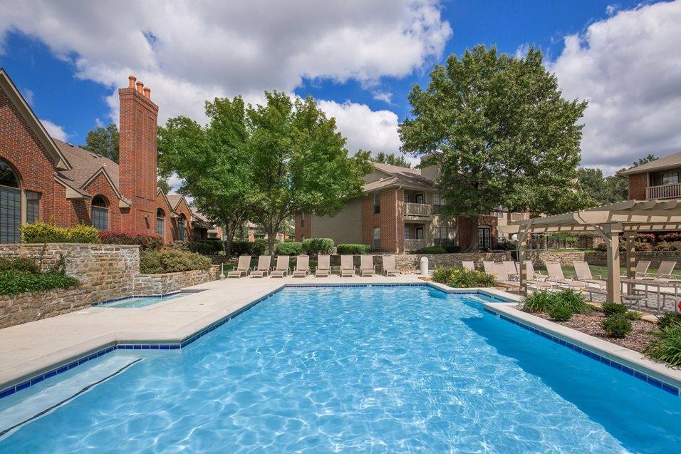 Apartment for rent at Highland Park, 10334 Goddard St, Overland Park, KS 66214