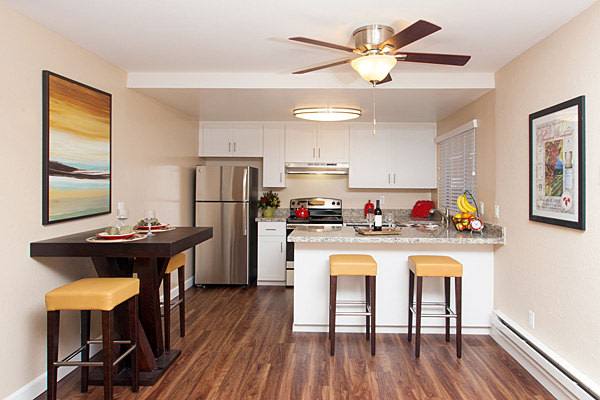 Townhouse for rent at Tamarack, 1255 Lincoln St, Santa Clara, CA 95050