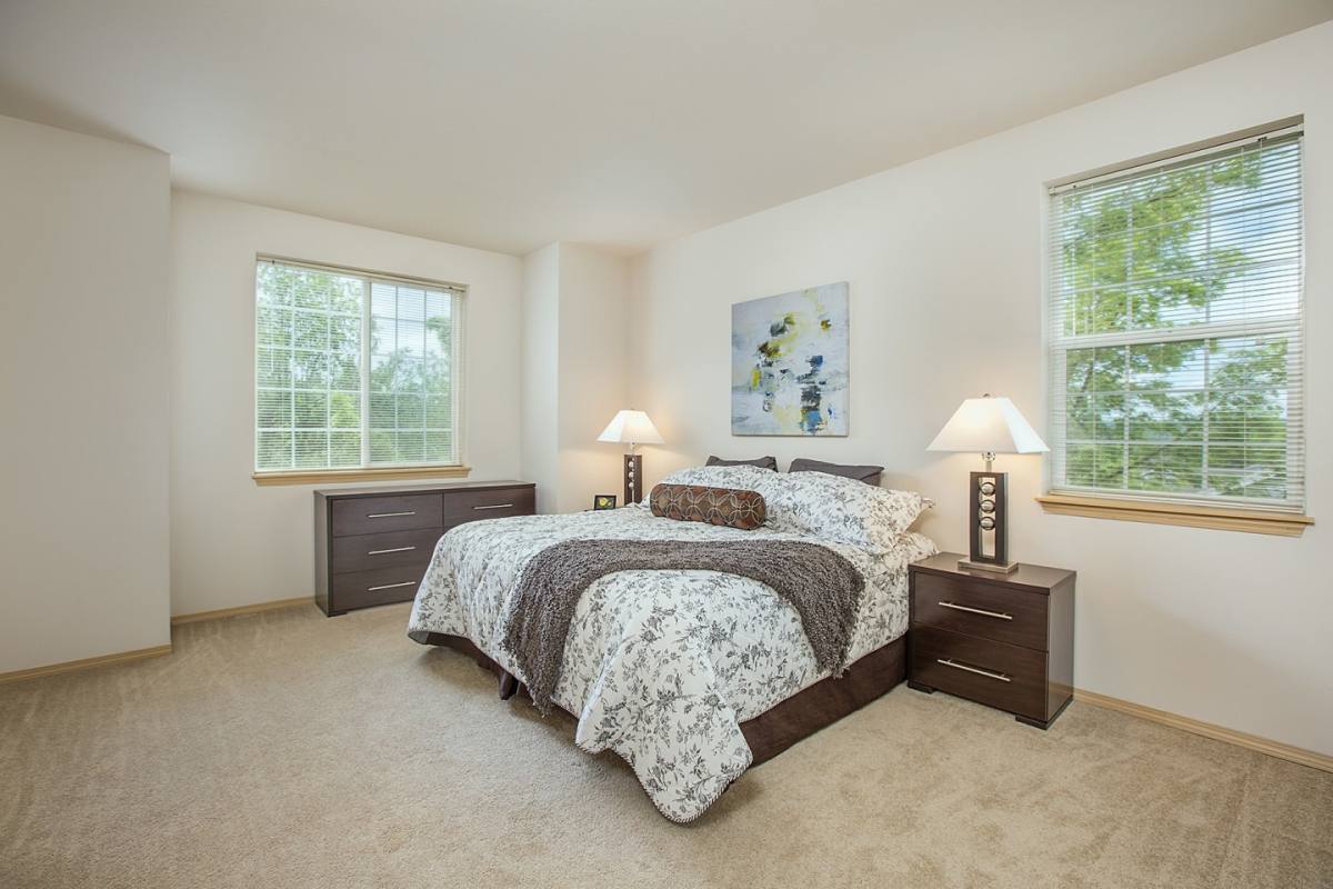 Townhouse for rent at Borgata & Townhomes, 400 S 50th St, Renton, WA 98055