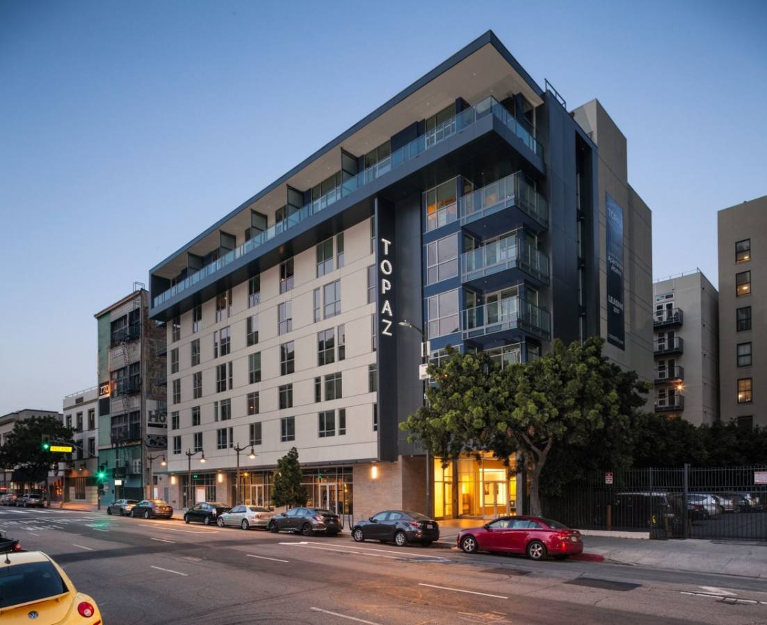Apartment for rent at Topaz, 550 S Main St, Los Angeles, CA 90013