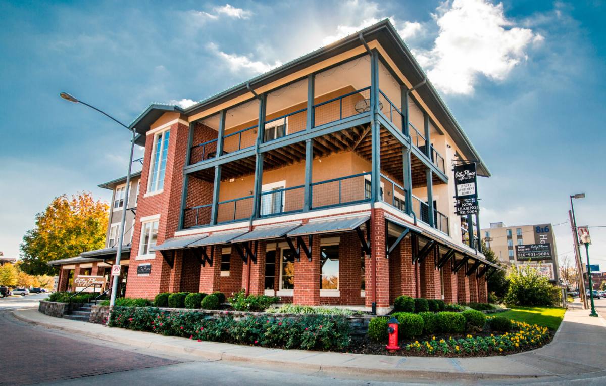 Apartment for rent at Cityplace at Westport, 701 Westport Rd, Kansas City, MO 64111