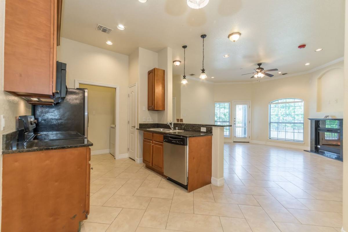 Apartment for rent at The Palazzo, 5455 Rowley Rd, San Antonio, TX 78240