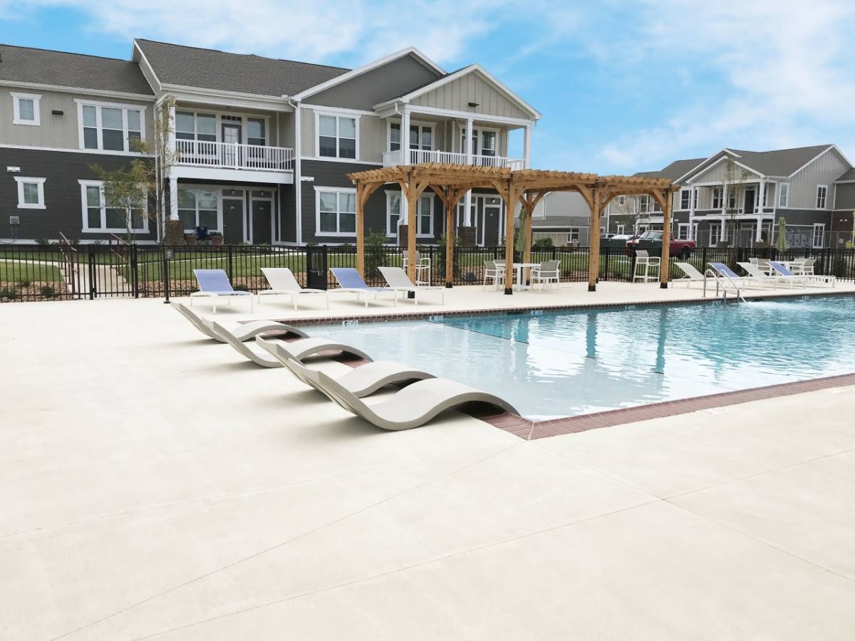 Apartment for rent at Villas at Germantown, 3750 Moraine St, Memphis, TN 38125