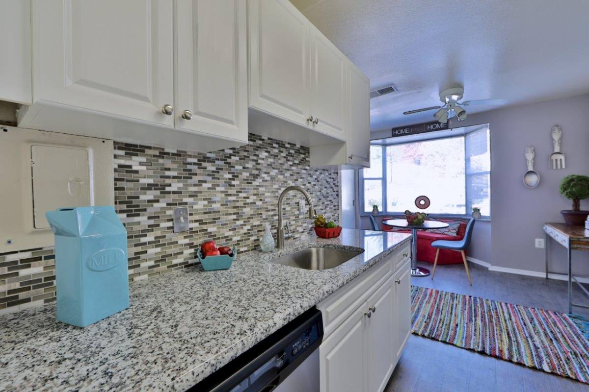 Apartment for rent at Avery Park Apartment Homes, 1801 Hampshire Green Lane, Silver Spring, MD 20903