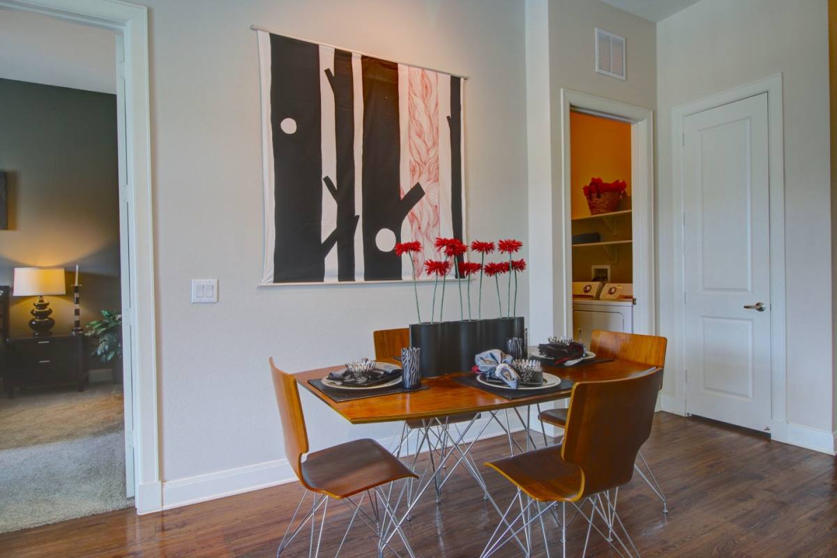 Apartment for rent at Eclipse, 1725 Crescent Plaza Dr, Houston, TX 77077