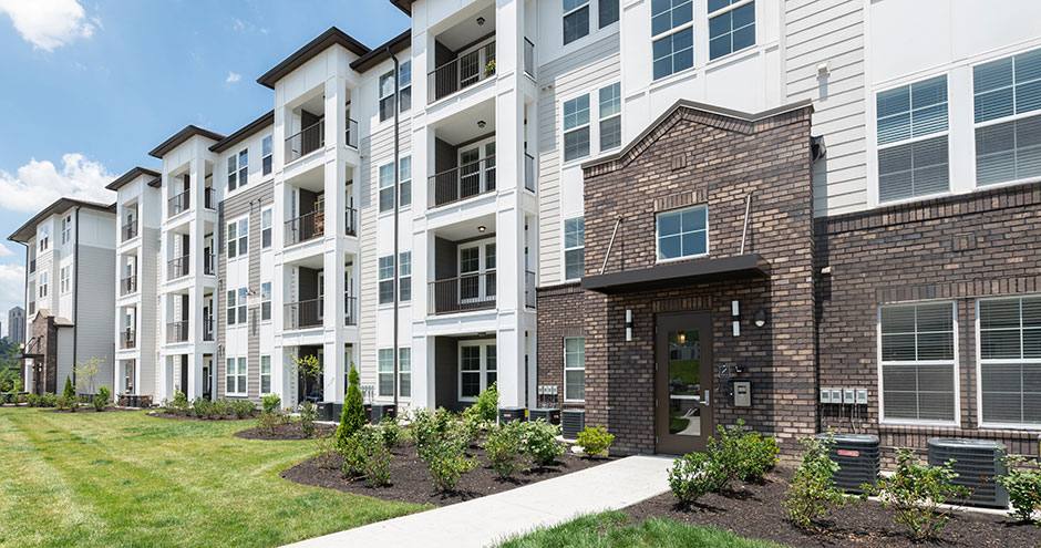 Apartment for rent at The Manhattan on the River, 1065 Manhattan Blvd No 1112, Dayton, KY 41074