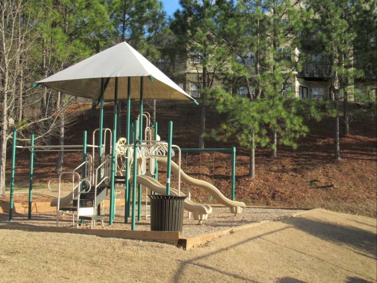 Apartment for rent at Aventura at Oak Mountain, 1 Stonecrest Dr, Birmingham, AL 35242
