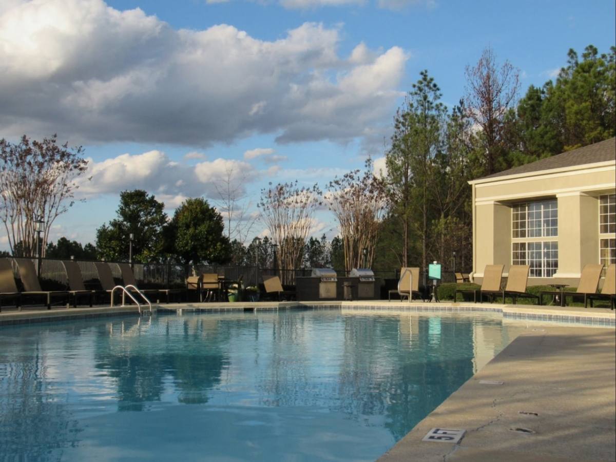 Apartment for rent at Aventura at Oak Mountain, 1 Stonecrest Dr, Birmingham, AL 35242