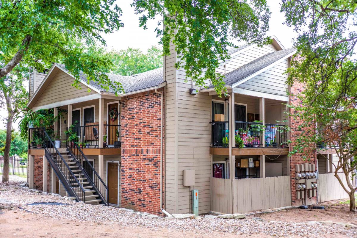 Apartment for rent at The Reserve, 1016 W Stassney Lane, Austin, TX 78745