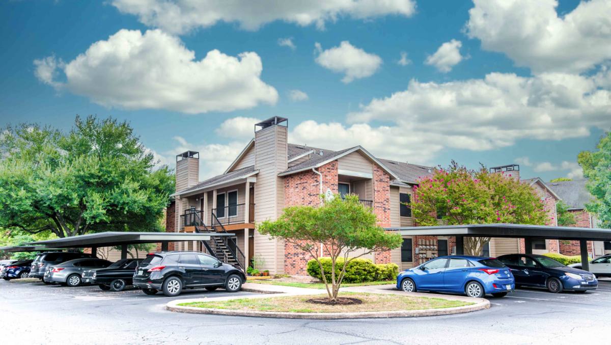 Apartment for rent at The Reserve, 1016 W Stassney Lane, Austin, TX 78745
