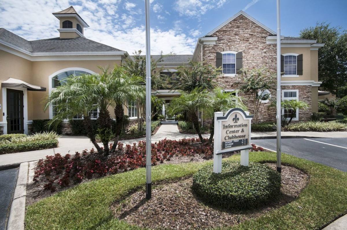 Apartment for rent at Elmhurst Village, 5691 Elmhurst Circle, Oviedo, FL 32765