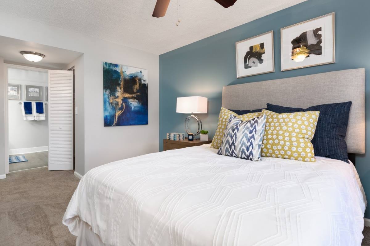 Apartment for rent at Beach Walk at Sheridan, 311 E Sheridan St, Dania, FL 33004