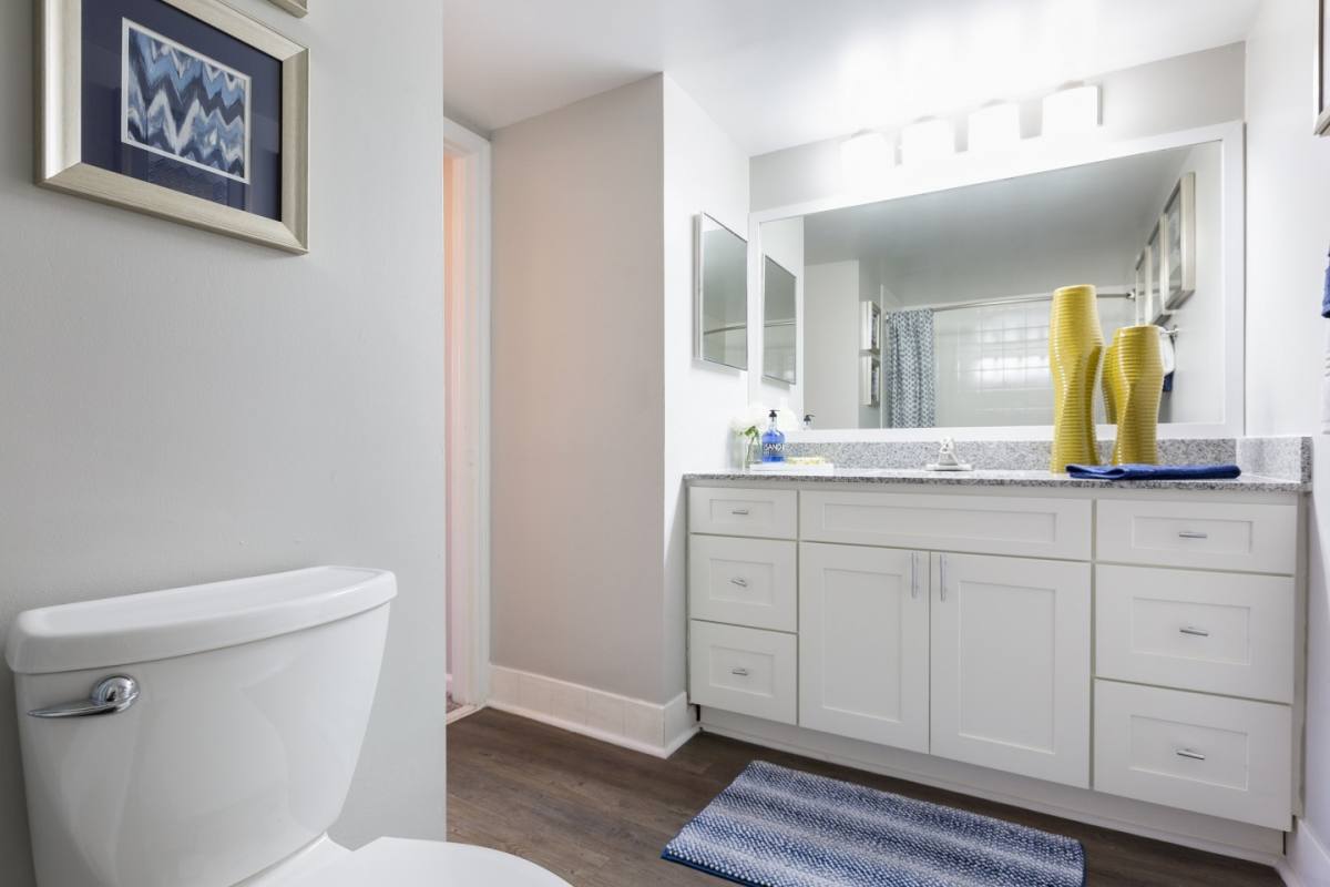Apartment for rent at Beach Walk at Sheridan, 311 E Sheridan St, Dania, FL 33004