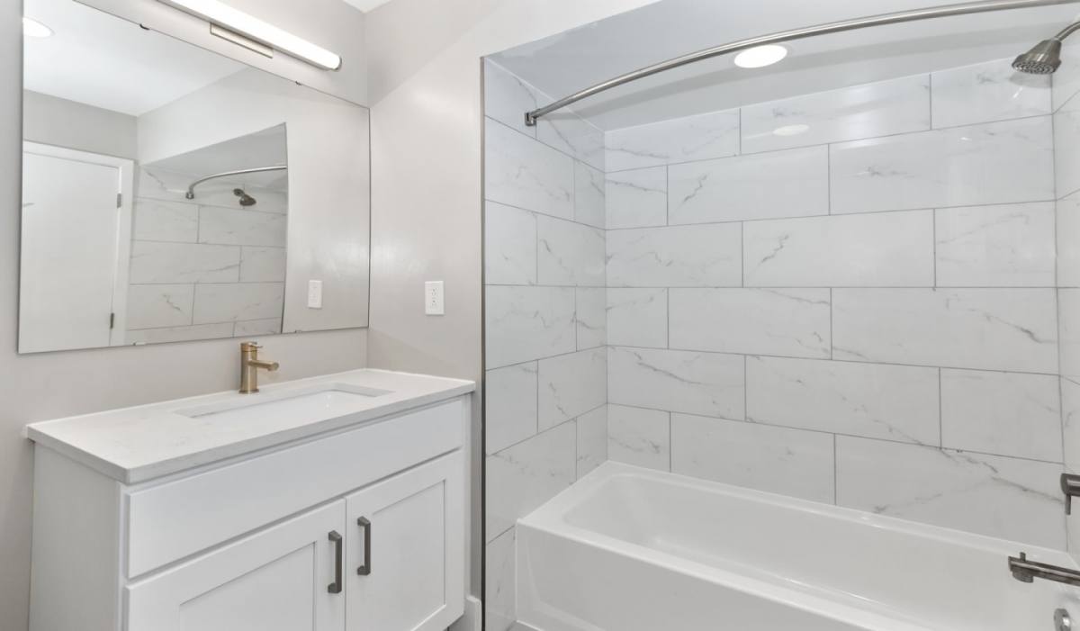 Apartment for rent at Locust on the Park, 201 S 25th St, Philadelphia, PA 19103