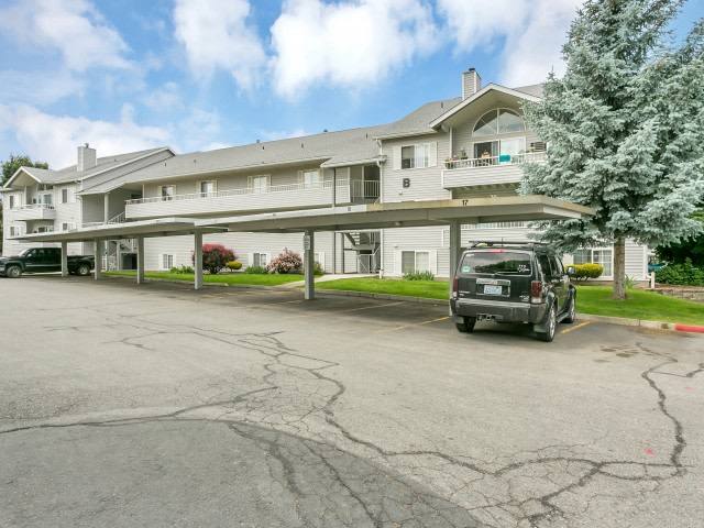 Apartment for rent at Willowbrook, 12202 E Maxwell Ave, Spokane, WA 99206