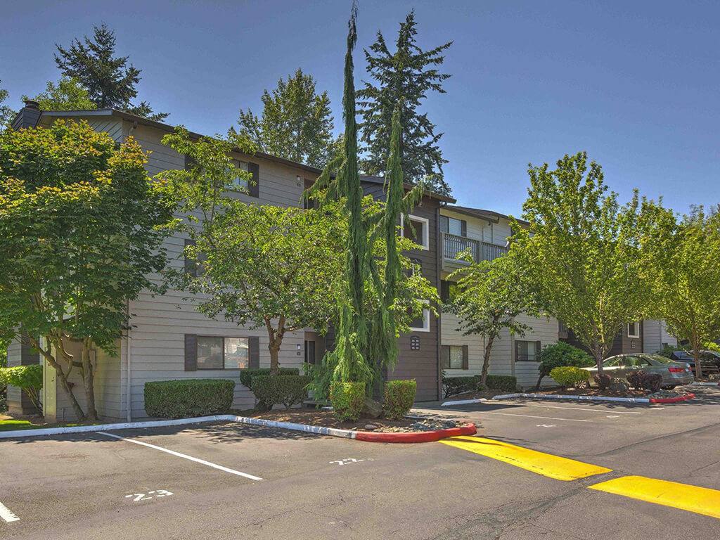 Apartment for rent at Skyview 3322, 3322 S 222nd Place, Kent, WA 98032
