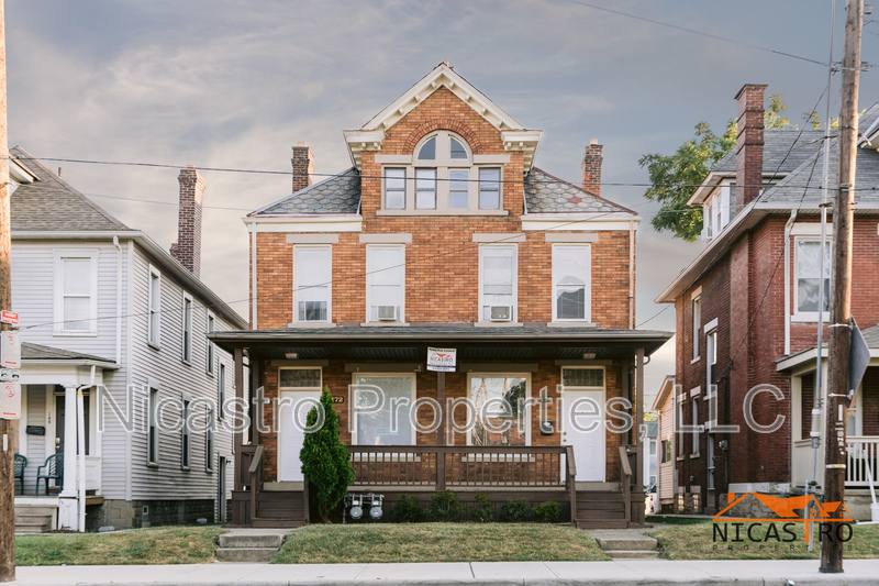 Apartment for rent at 174 E 11th Ave, Columbus, OH 43201