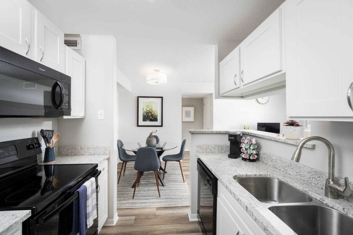 Apartment for rent at Arbors of Anderson, 4037 Mount Carmel Tobasco Rd, Cincinnati, OH 45255