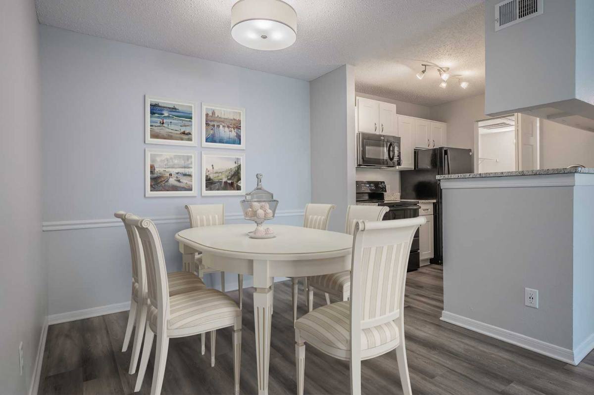 Apartment for rent at Arbors of Anderson, 4037 Mount Carmel Tobasco Rd, Cincinnati, OH 45255