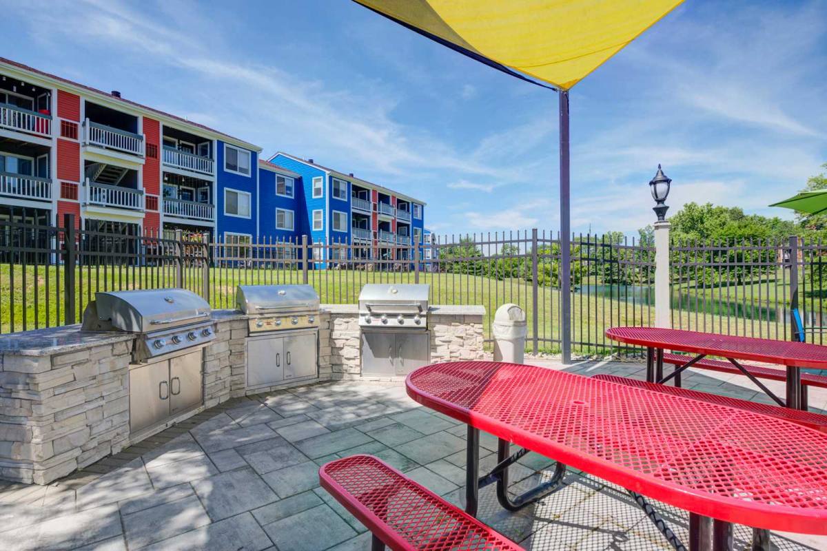 Apartment for rent at McCauly Crossing, 10135 Crossing Dr, Cincinnati, OH 45241