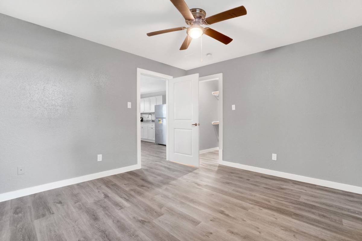 Apartment for rent at 6705 Fairway Dr #1, Houston, TX 77087